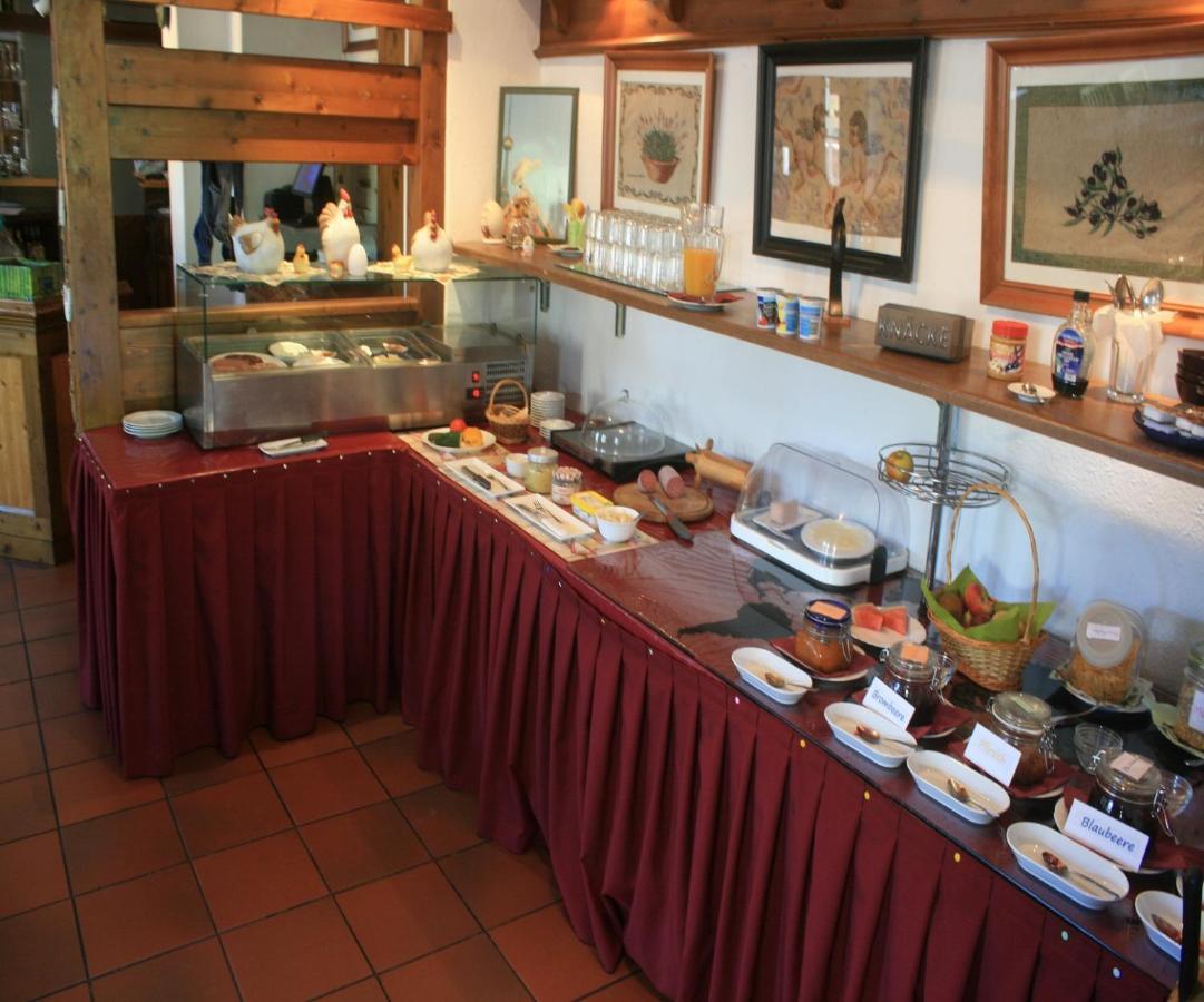 Landhotel Storchenkrug Rühstädt Extérieur photo