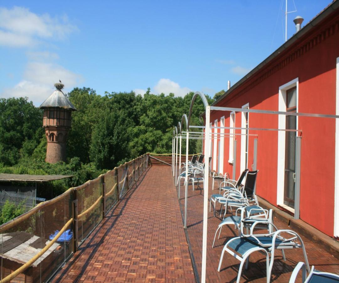 Landhotel Storchenkrug Rühstädt Extérieur photo