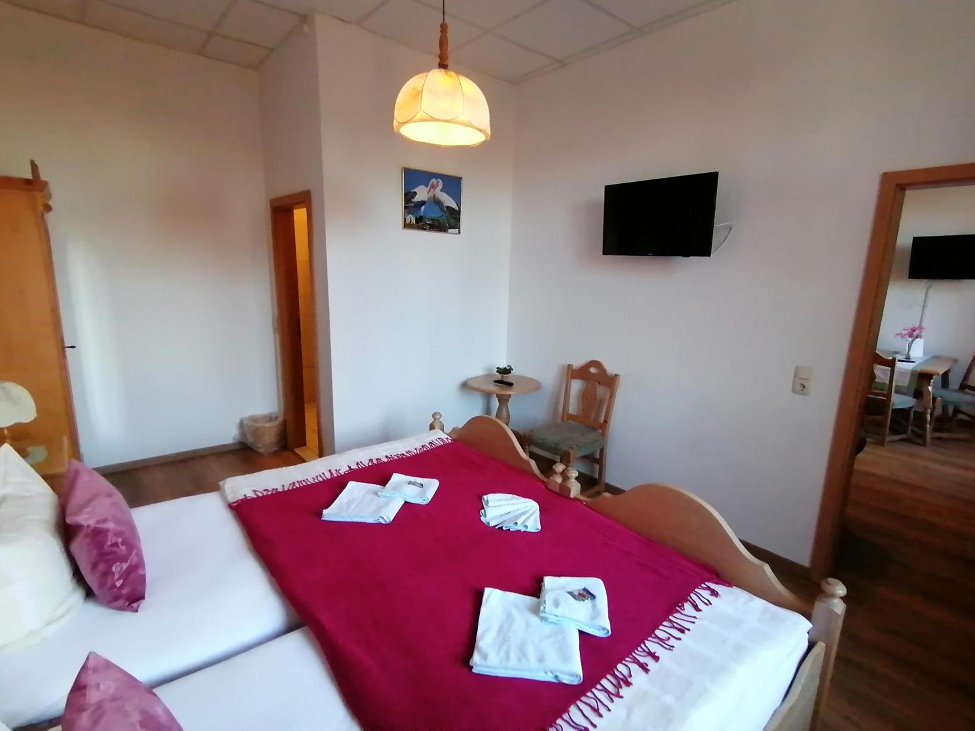 Landhotel Storchenkrug Rühstädt Extérieur photo